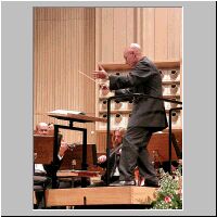 Dirigent Denis Russell Davies, Foto: Lubor Mrzek