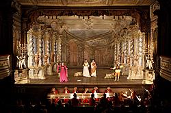 Barokní noc na českokrumlovském zámku zahájila Festival komorní hudby 2011